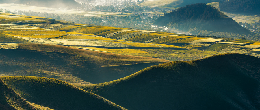 亮化工程怎么做才能更有魅力,亮化的实施不仅仅是表面的改观