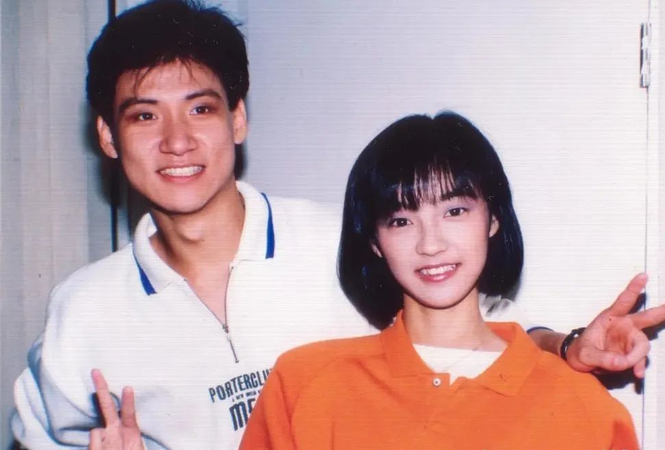 棣欐腐鍏富鐨勬矇娴,棣欐腐鍏富鍜屾鑹宠姵