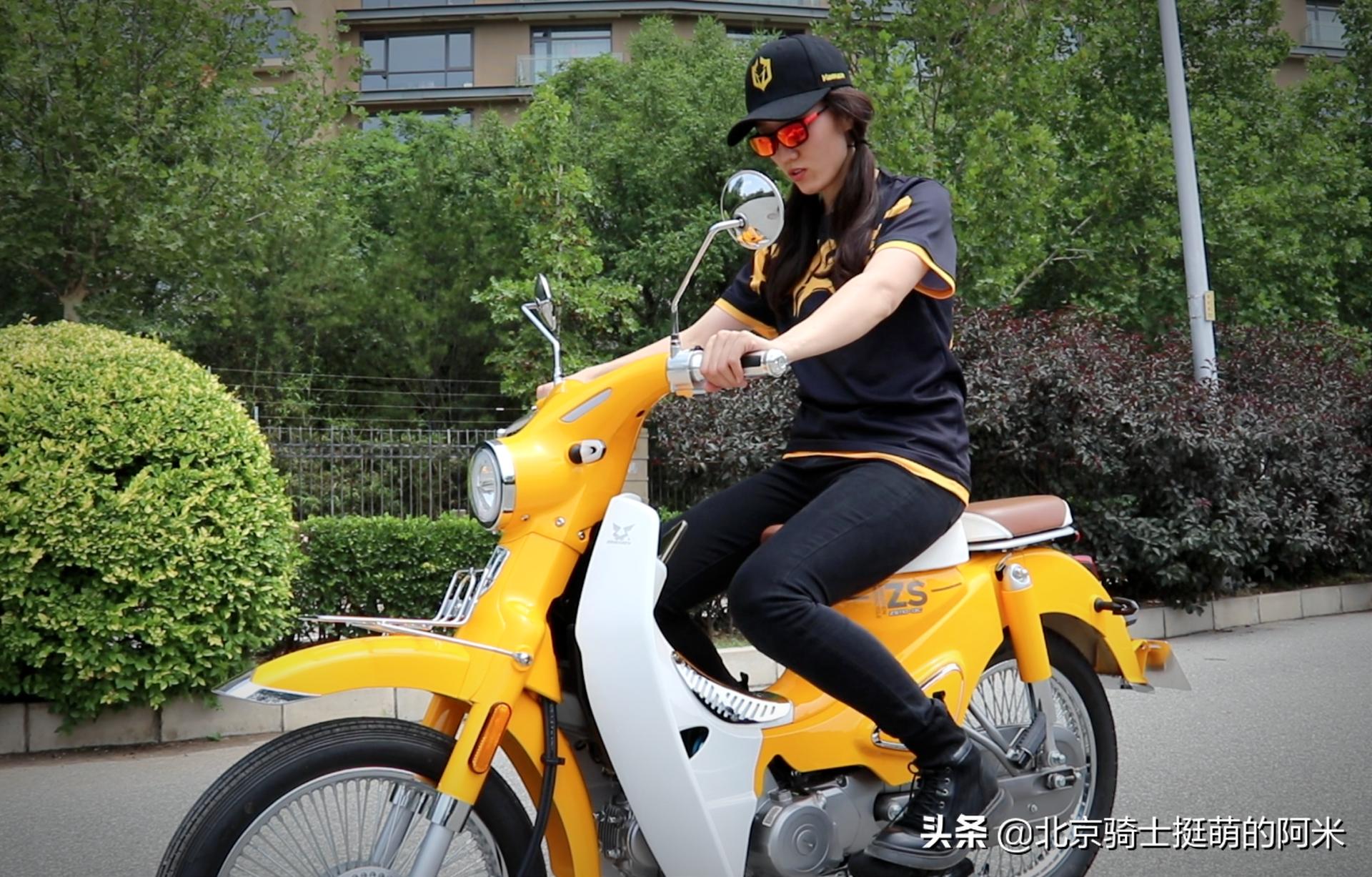 宗申幼兽新款110多少钱,新款复古幼兽弯梁110摩托车价格