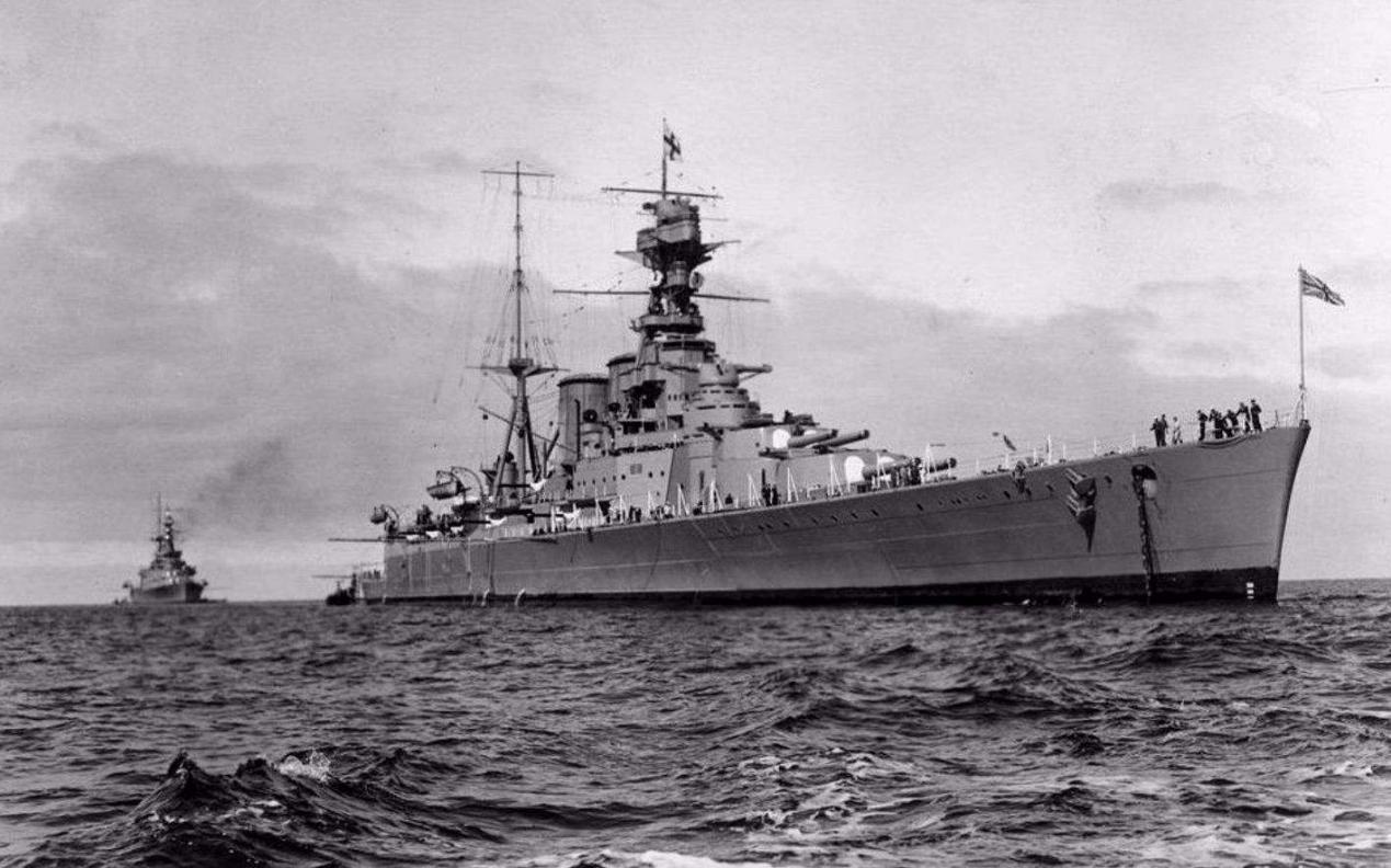 皇家海军巡洋舰胡德号,碧蓝航线胡德皇家方舟