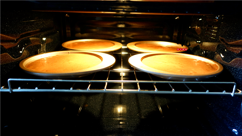 手把手教你在家做出超级漂亮的黑森林蛋糕！超详细讲解，一看就会