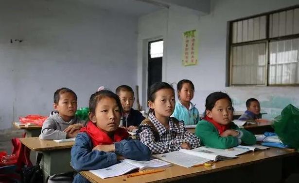 为什么好多人想当村官,为什么越来越多大学生选择当村官