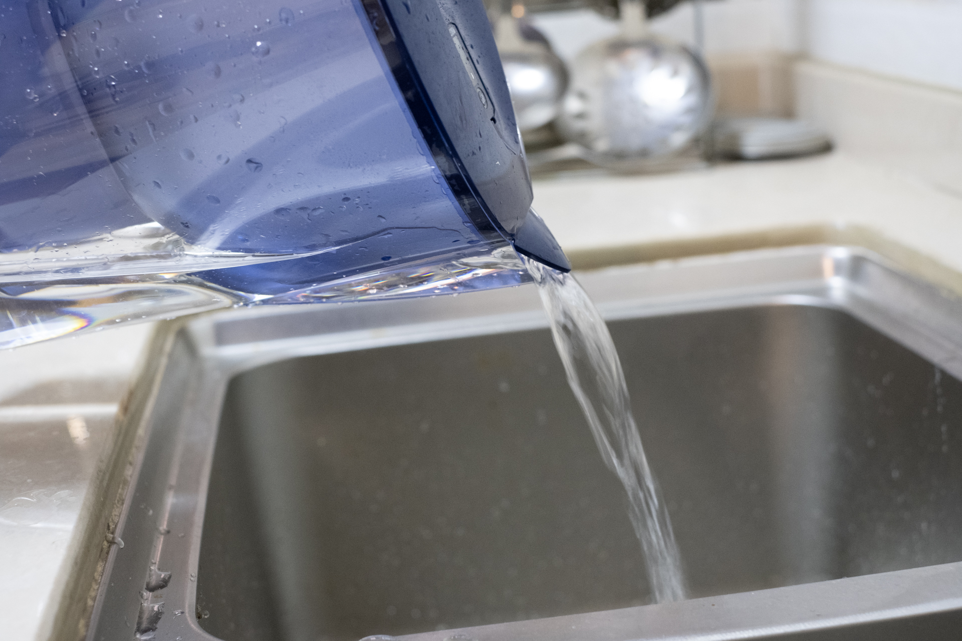 家里有自来水有必要安装净水器吗,健康直饮水站不出水