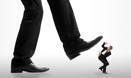 对付缺德的小人的绝招,对付小人的绝招书籍