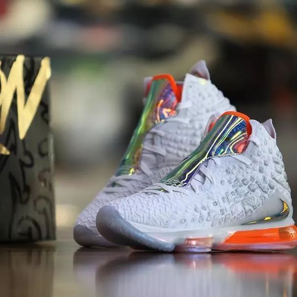 lebron2017年球鞋,lebron新球鞋