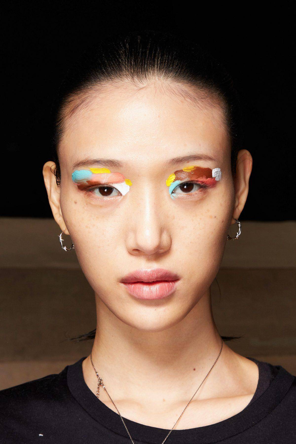 适合元气女生的眼妆,亚洲印象派和低饱和眼妆