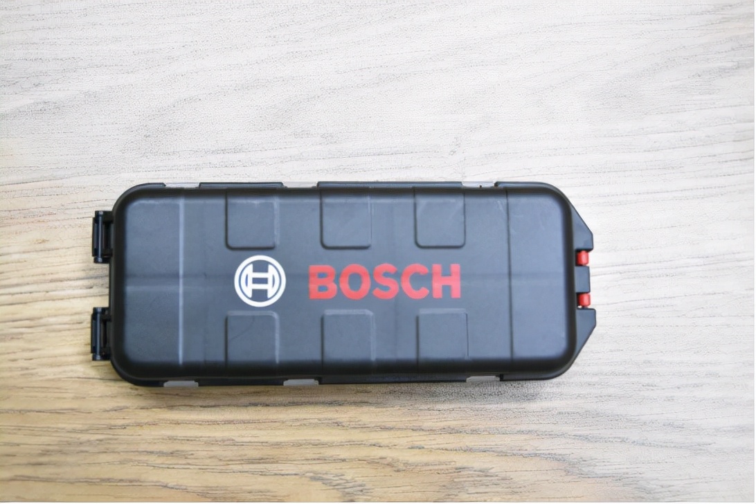 博世手电钻拆解:“十八般武艺”安装更易