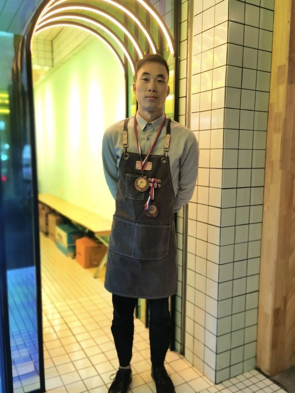 体育西「咖啡研究所」，竟对老广的菠萝啤下手了