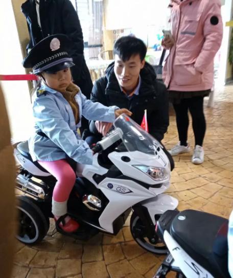 我的豆宝贝五岁生日快乐