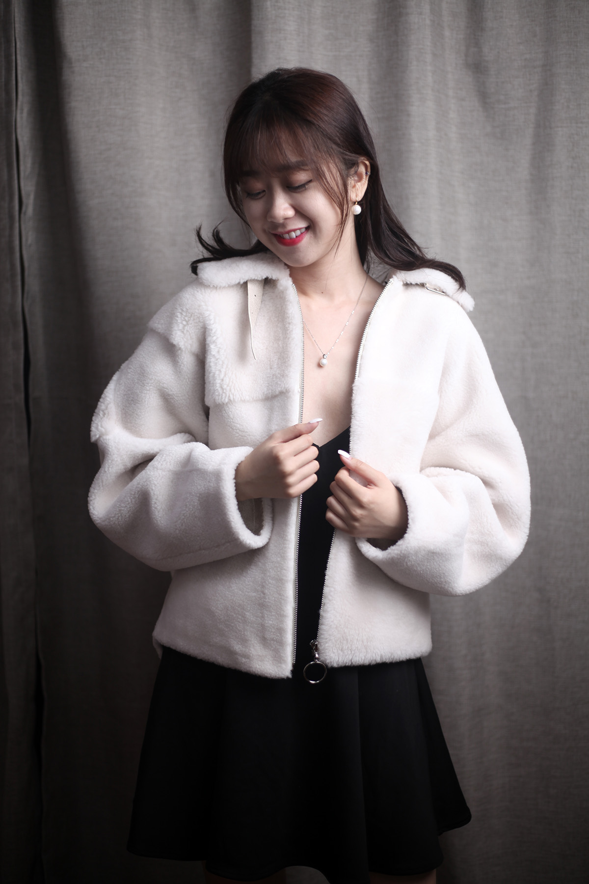 100%羊毛颗粒绒大衣怎么清洗,30-50%羊毛的大衣如何清洗