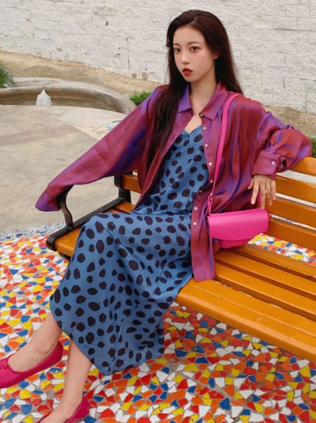 今年流行穿衬衫又时髦又气质,2017白衬衫流行这么穿时髦爆棚