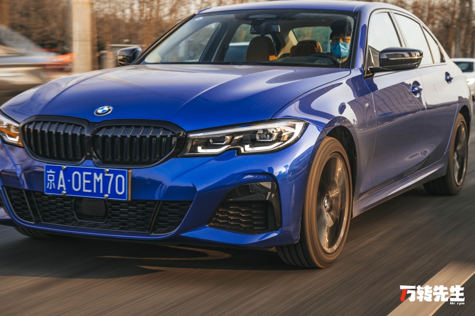 宝马330li试驾2021白色,新款宝马330li试驾