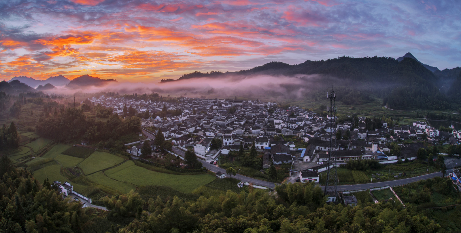 宏村与西递古村哪个更值得去,徽州古城和西递宏村是一个地方吗