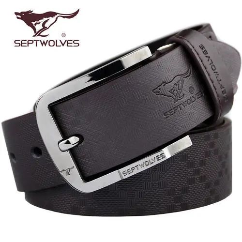 孩子不听话爸爸拿皮带抽,男孩小时候挨父亲皮带抽