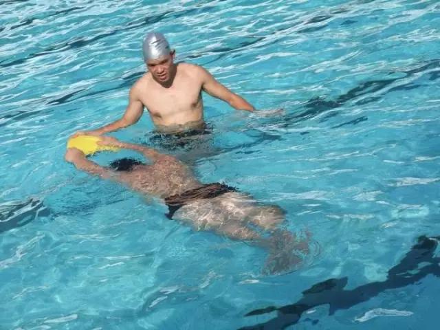 蛙泳教学流程10节课教案,蛙泳教学10节课流程步骤