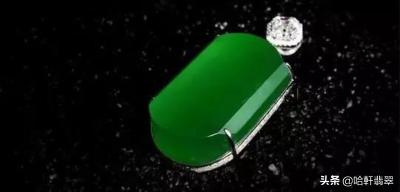 翡翠方牌收藏价值,古董翡翠方牌