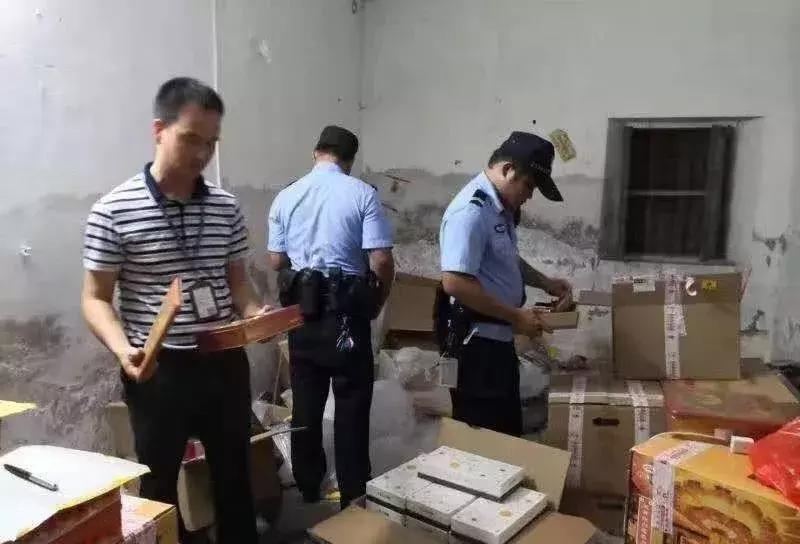 被曝光的黑心月饼品牌,假冒伪劣月饼让各大厂家防不胜防