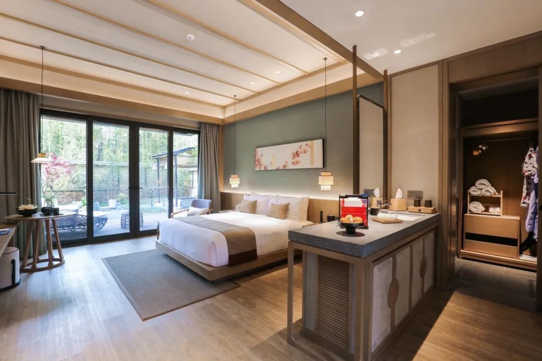 住进风景里温泉酒店,住进风景里旅游度假温泉酒店