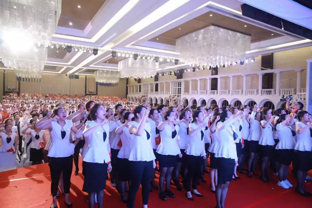 以梦为马不负韶华中考誓师大会,以梦为马不负韶华动员大会