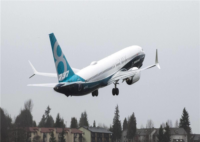 波音767客机坠毁视频,飞机坠毁波音717型客机