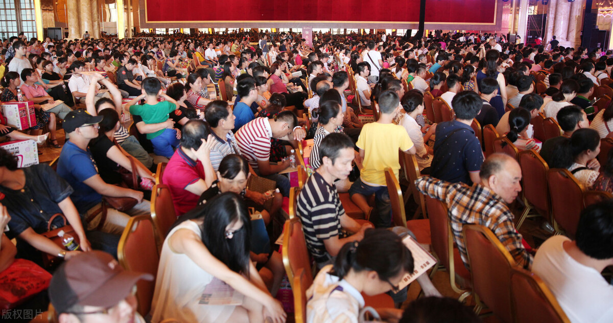 涨也涨不动跌也跌不动的股,房地产开发商的股价都在跌吗