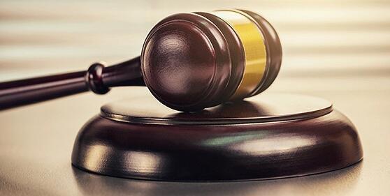 母亲引狼入室女儿惨遭强奸*狼色**行动前还去超市买安全套