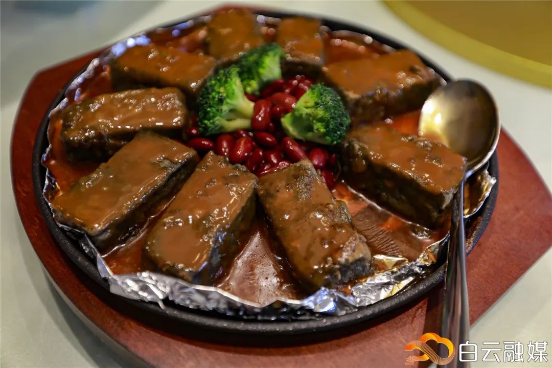 走，去太和！帽峰山下赏红叶、逛农庄、吃烧鸡、住民宿……