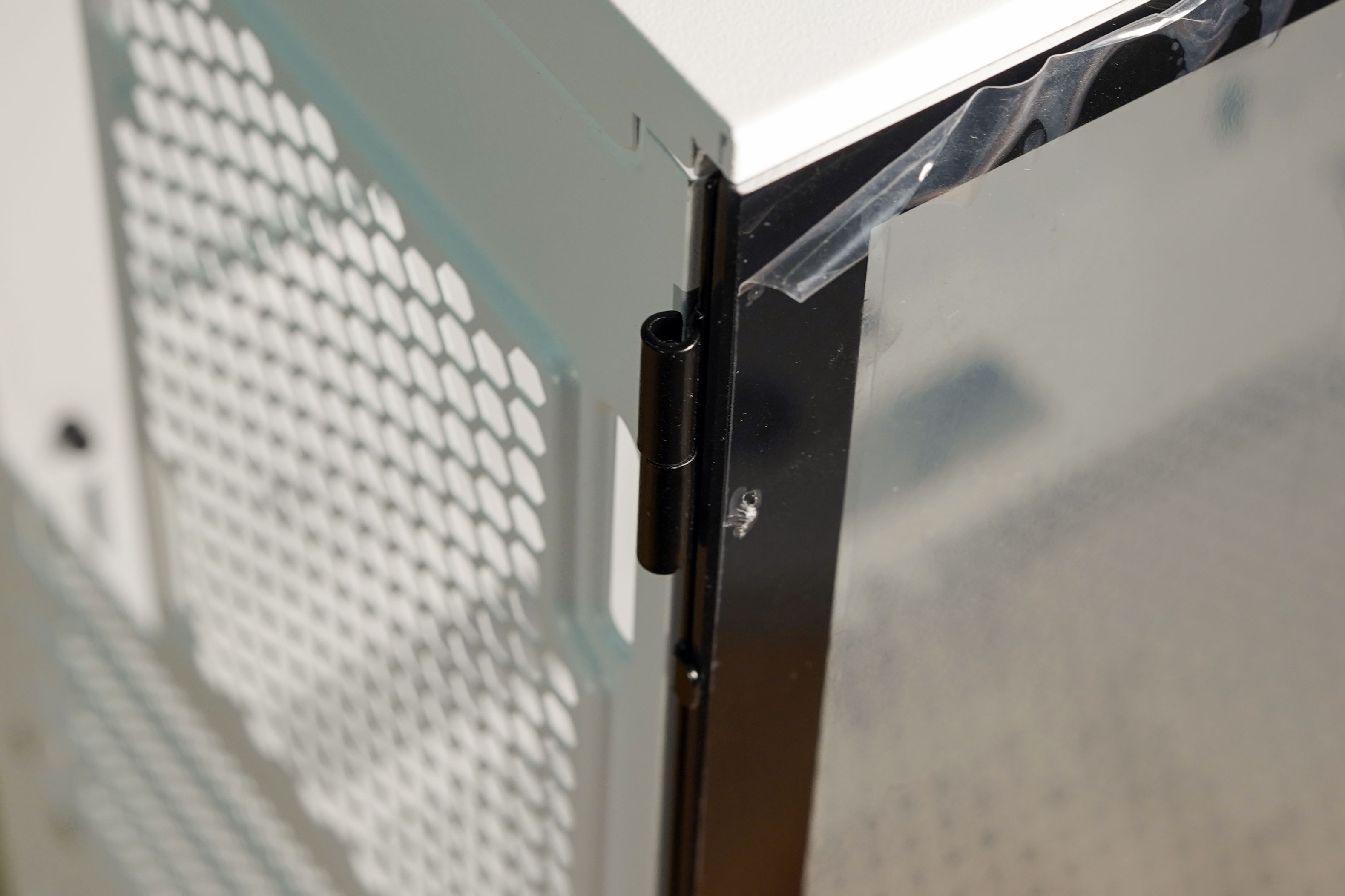 超频三白色光域机箱散热怎么样,超频3光愈2机箱测评