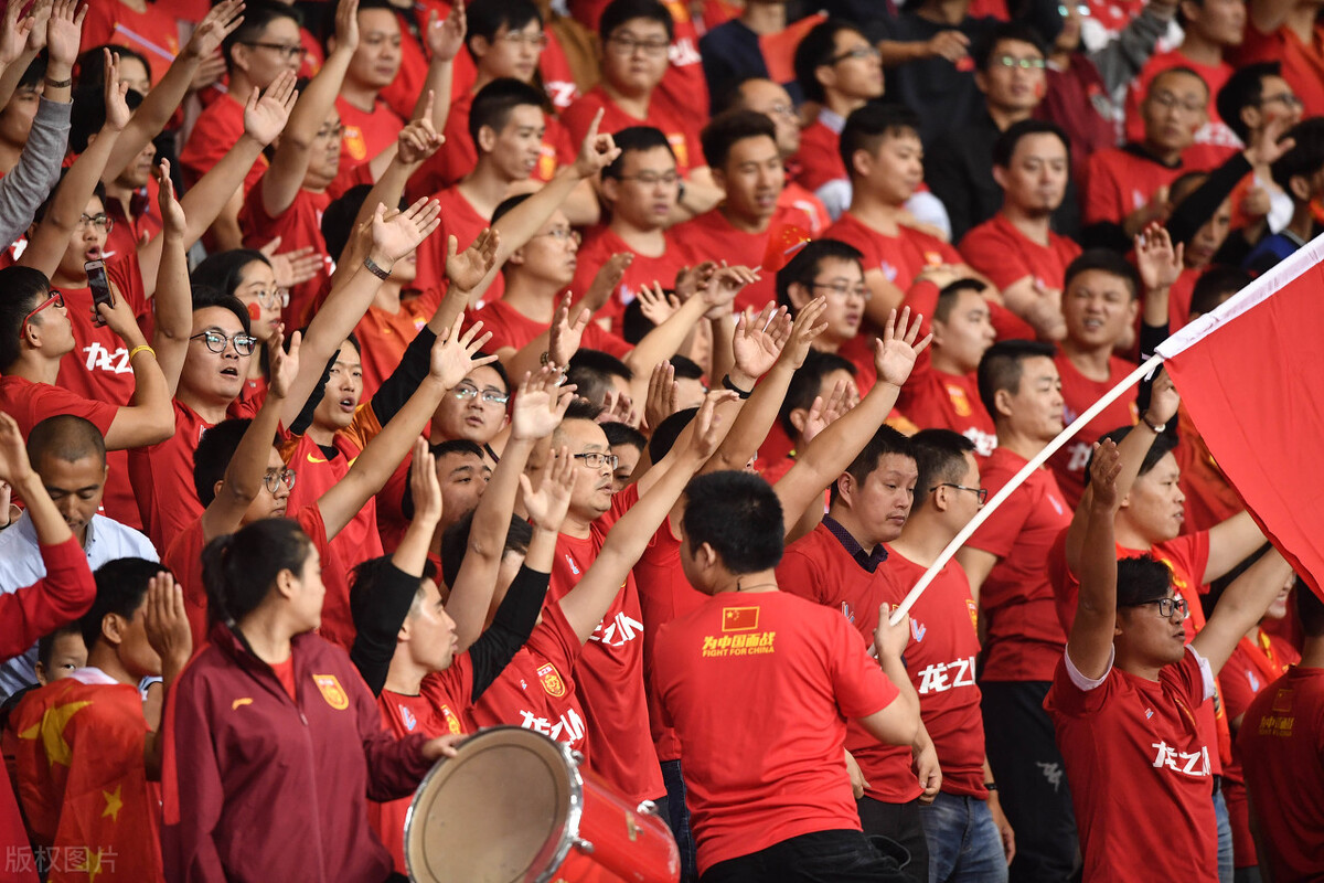 一地鸡毛何去何从,中国足球之路该何去何从