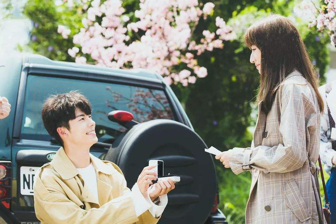 十部顶级悬疑烧脑神片,盘点14部高分反转悬疑神剧