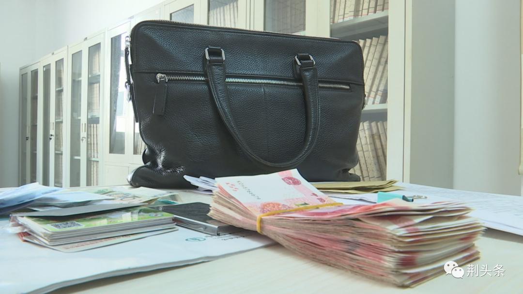 2月20日早安·荆州丨春节荆州市长热线受理诉求2155件，热点集中在这些方面