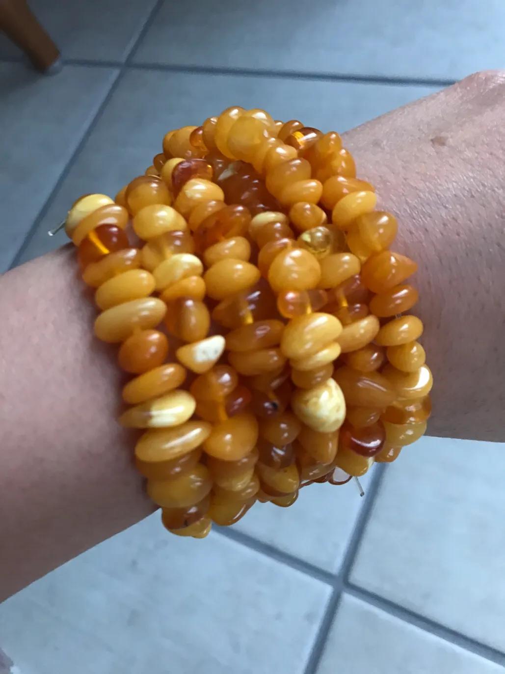 英国古董店的遇见—-怎样辨别真假琥珀蜜蜡