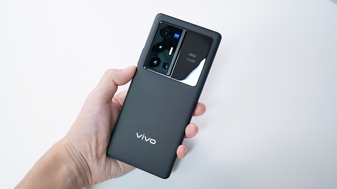 2018这五部手机最不值得购买,目前最好用和口碑最好的4款手机