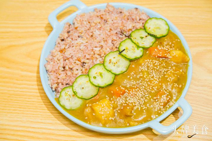 美国回来的90后夫妻开了间美式日料店，里面竟藏着超正宗的波奇饭