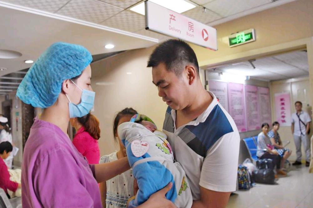 孩子生得早好还是晚好,孩子早点出生好还是晚点出生好