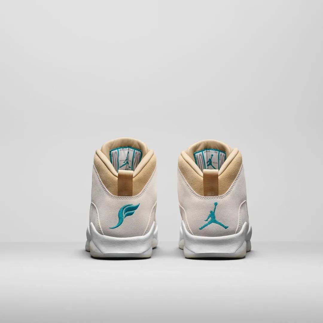 「每周联名X讯」众人骂丑,价格却直逼倒钩的鞋究竟长什么样?