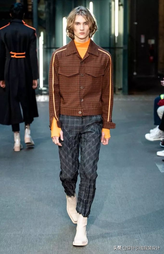 2022秋冬男装流行色,19年秋冬男装流行色