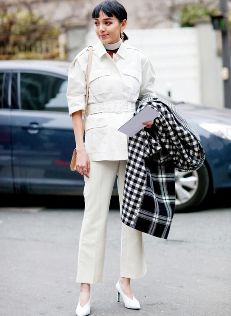 今年最流行百搭的老爹鞋 (什么样的老爹鞋时尚百搭)