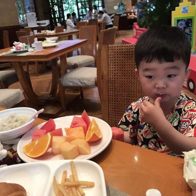 三亚的风景特别的美,感受一下三亚的气息和美景