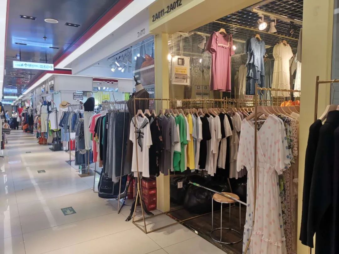 广州最美的服装市场推荐,广州最流行服装批发