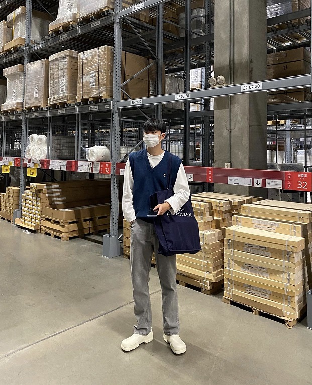 夏季穿搭男高级感韩范,韩系男士秋冬穿搭