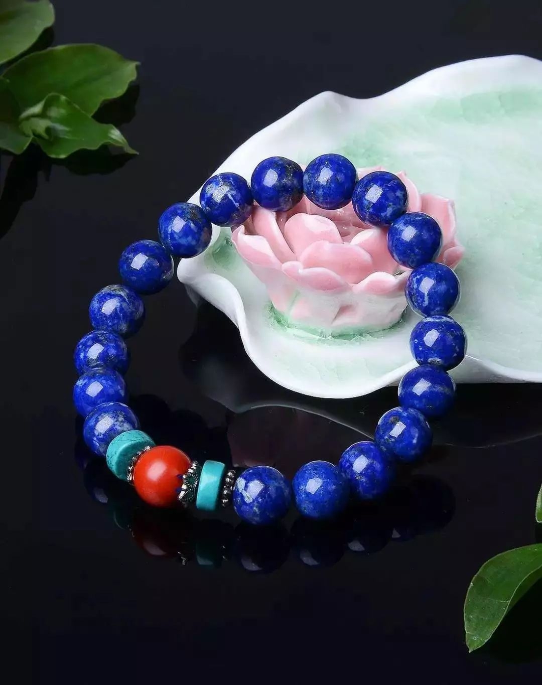 属马的适合戴什么生肖的手串,本命年戴什么生肖手串