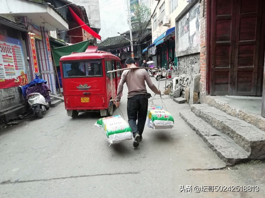 福安市赛岐挑运工用勤劳和宽厚肩膀挑起一片天