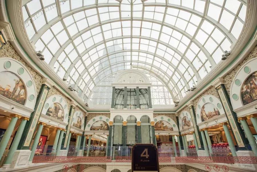 上海最怪的商场,上海最顶级的商场