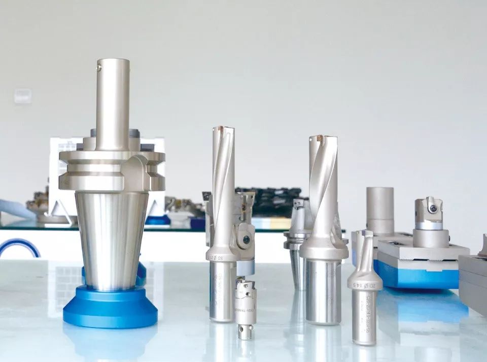 特别企划沙龙,特别企划部