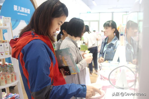 两岁宝宝消化不良脾胃虚弱怎么办,两岁宝宝消化不良大便量少次数多