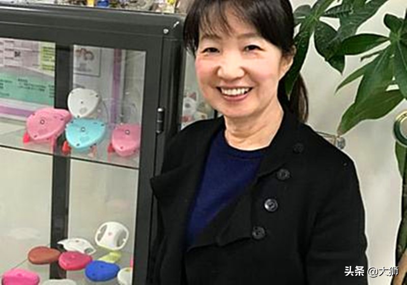 尾形优子虐童事件:逼女儿吞食呕吐物、金鱼死尸,拍摄视频卖暗网