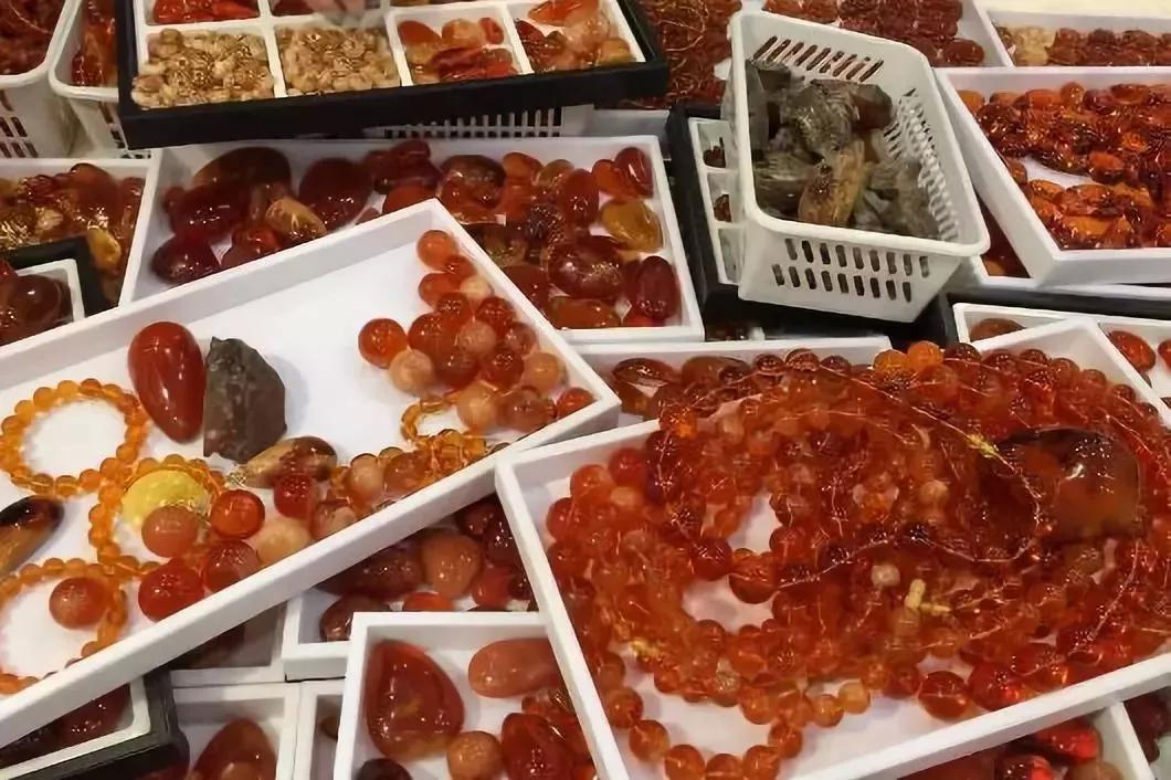 俄罗斯珠宝大降价,俄罗斯珠宝降价