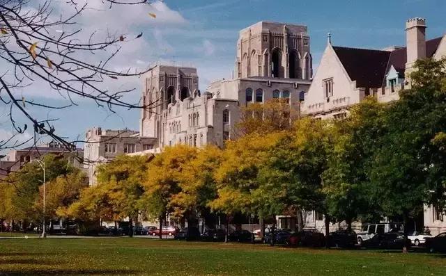 国际班比普通班轻松吗,国际班和普通学校区别