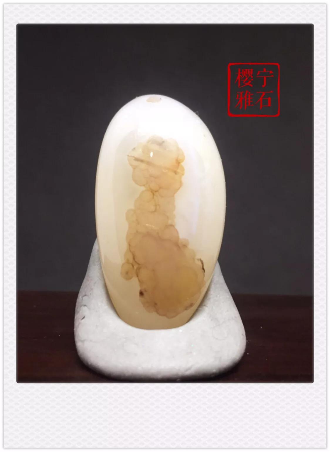 石头是自然艺术品吗,石头是工艺品的原材料吗